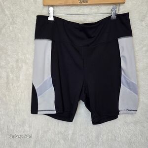 Unk Black and Gray Geometric Bike Shorts